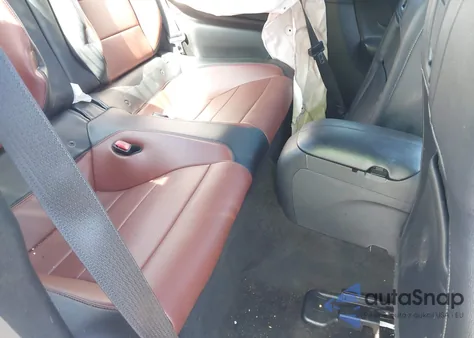 2016 Ford Mustang Ecoboost z USA, uszkodzony, nr VIN 1FA6P8TH2G5210284